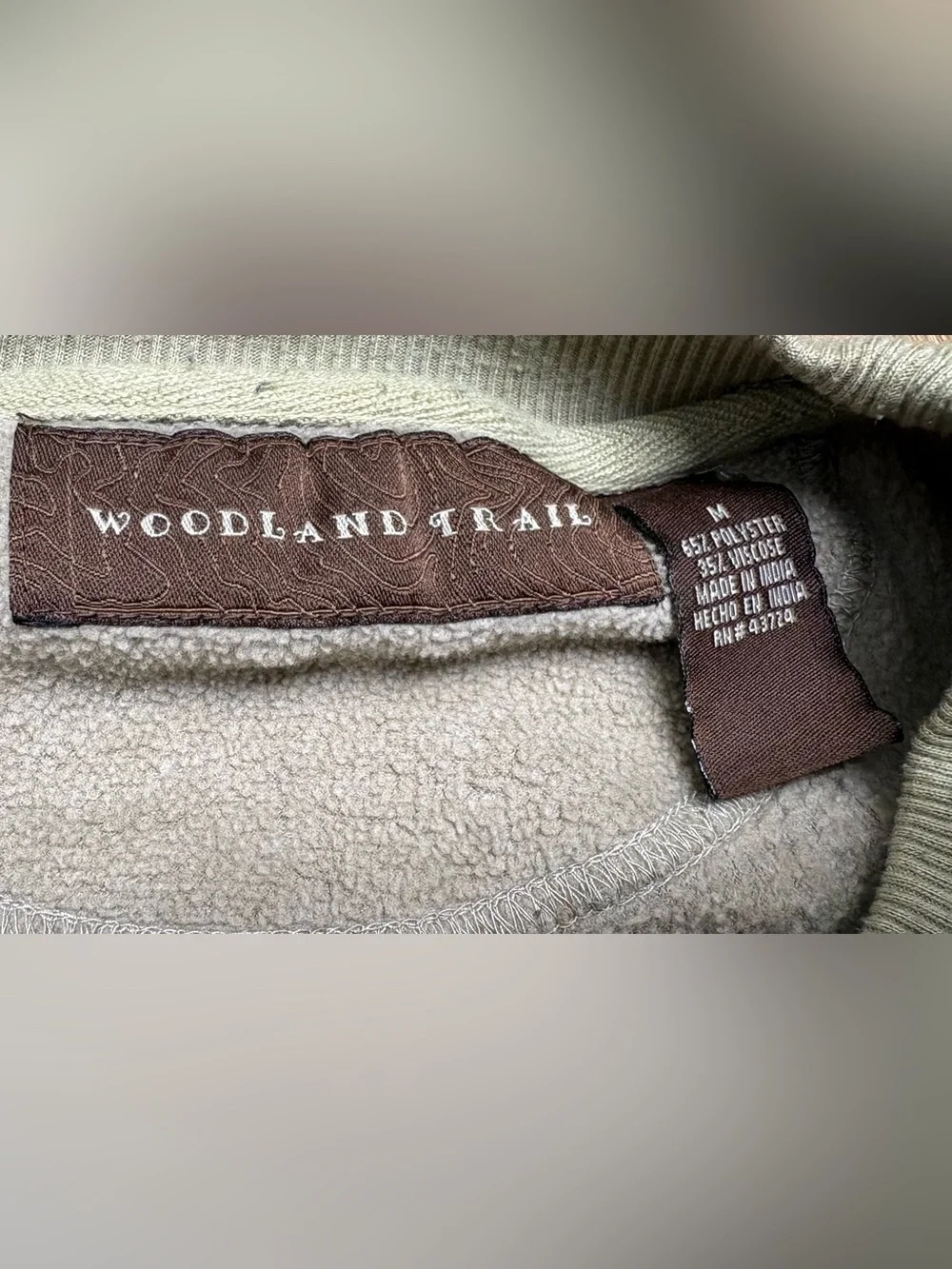 Vintage Wooland Trail sweatshirt